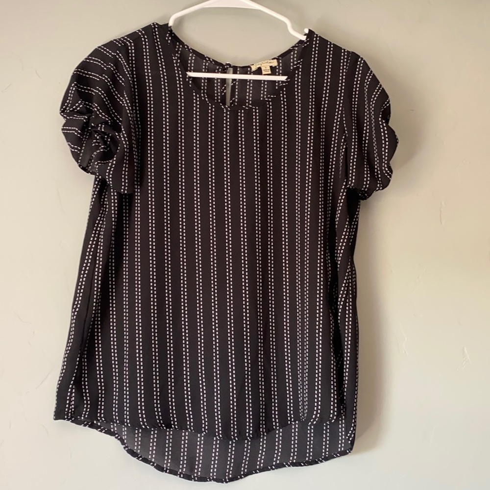 Lily White Top